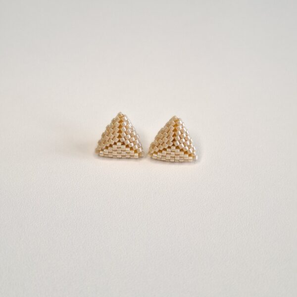 20251129_104647-scaled-1.jpg TRIA – Beige Triangle Earrings