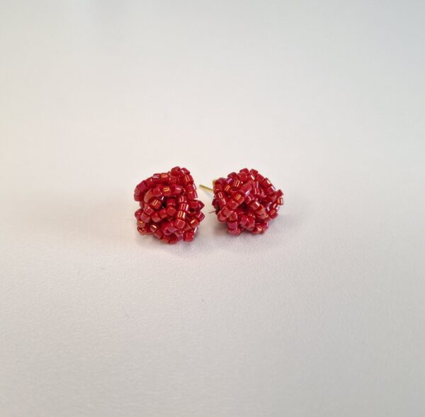 20260112_135515-scaled-1.jpg ROSE – Red Rose-Shaped Earrings
