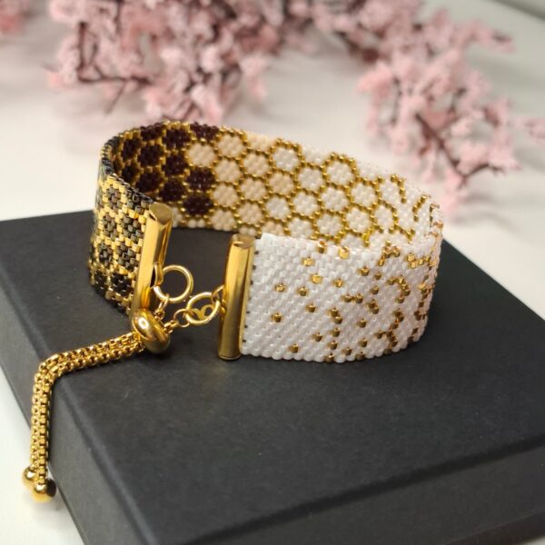 Honey – Earth-Tone Honeycomb Bracelet