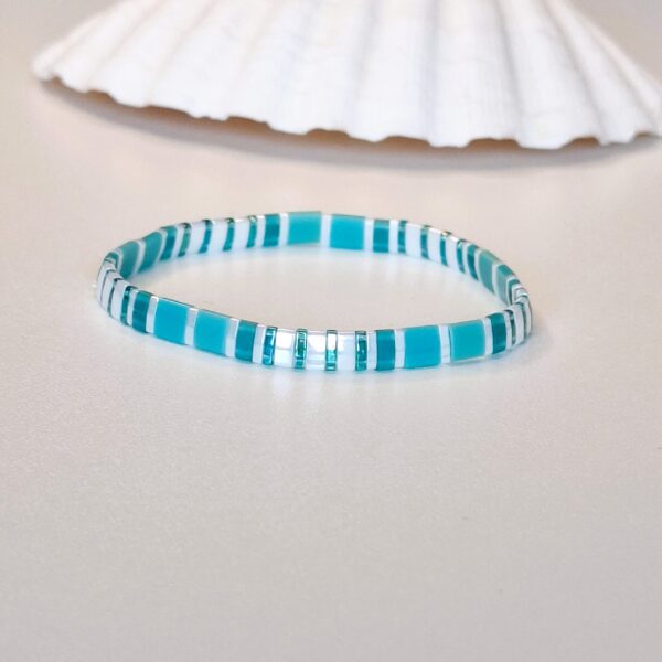 20260626_181717-scaled-1.jpg TILA – Turquoise & White Bracelet