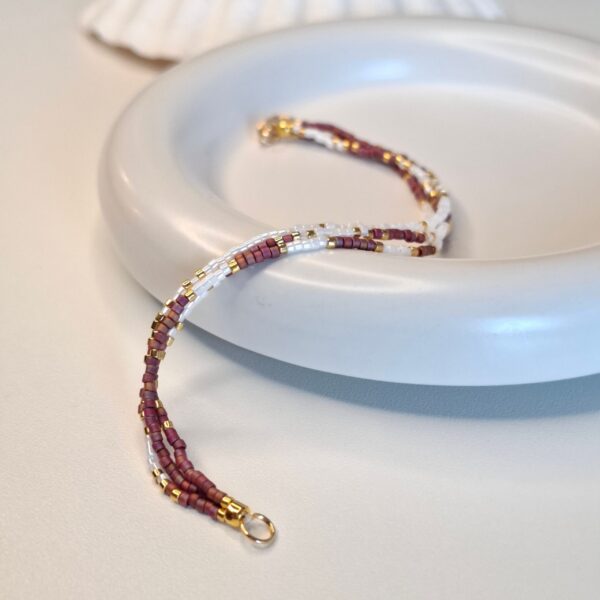 20260628_124327-1-scaled-1.jpg Coastal – Red & White Bracelet